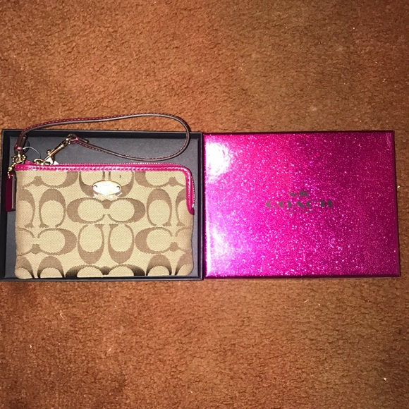 Coach wallet - Picture 2 of 6